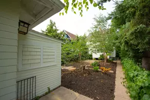 3121 S Harriet Ave, Minneapolis, MN 55408 - Photo 8