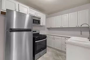 5000 Fairview Ave N, Crystal, MN 55429 - Photo 10
