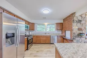 1212 44 1/2 Ave NE, Columbia Heights, MN 55421 - Photo 4