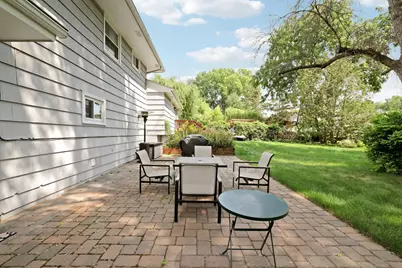 4541 Heritage Hills Circle, Bloomington, MN 55437 - Photo 36