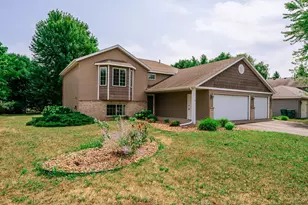 308 19th Ave N, Sartell, MN 56377 - Photo 2