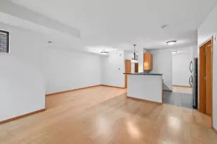 2565 Franklin Ave, Saint Paul, MN 55114 - Photo 8