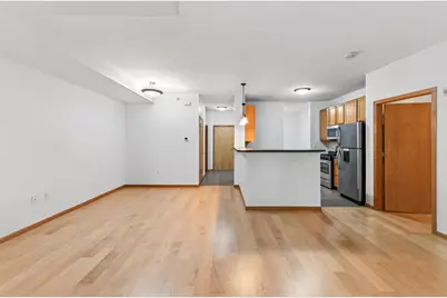 2565 Franklin Avenue #102, Saint Paul, MN 55114 - Photo 10