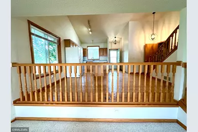 1567 Dublin Court, Shakopee, MN 55379 - Photo 8