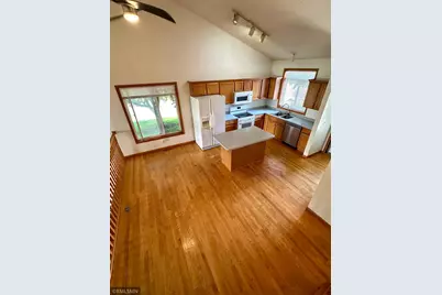 1567 Dublin Court, Shakopee, MN 55379 - Photo 6