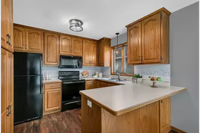 914 Willow Grove Circle, Waite Park, MN 56387 - Photo 14