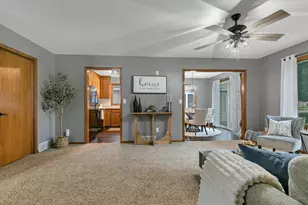 914 Willow Grove Cir, Waite Park, MN 56387 - Photo 6