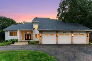 4526 137th St W, Apple Valley, MN 55124 - Photo 1