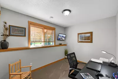 4026 39th Street S, Moorhead, MN 56560 - Photo 40