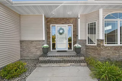 4026 39th Street S, Moorhead, MN 56560 - Photo 2