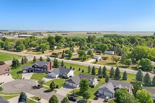 4026 39th St S, Moorhead, MN 56560 - Photo 78