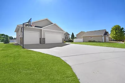 4026 39th Street S, Moorhead, MN 56560 - Photo 58