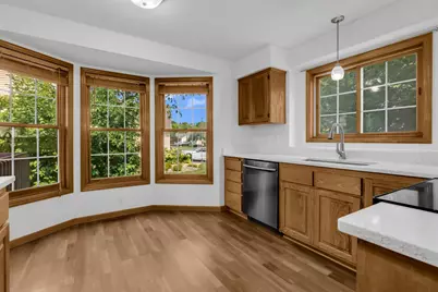 12973 Eastview Court, Apple Valley, MN 55124 - Photo 16