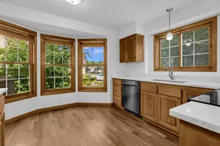 12973 Eastview Ct, Apple Valley, MN 55124 - Photo 16