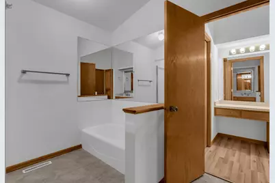 12973 Eastview Court, Apple Valley, MN 55124 - Photo 24
