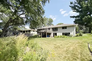 165 Hartman Cir NE, Fridley, MN 55432 - Photo 4