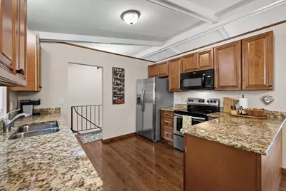 7835 Berkshire Lane N, Maple Grove, MN 55311 - Photo 14