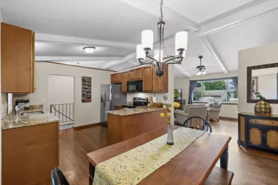 7835 Berkshire Lane N, Maple Grove, MN 55311 - Photo 12