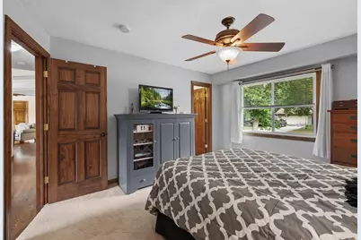 7835 Berkshire Lane N, Maple Grove, MN 55311 - Photo 16