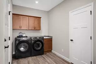 7816 Bridgewater Ct, Greenfield, MN 55373 - Photo 18