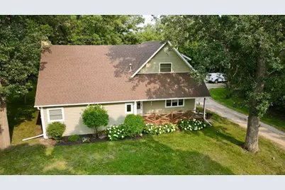 17262 130th Avenue NE, Thief River Falls, MN 56701 - Photo 2