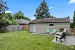 1004 14th Ave NE, Rochester, MN 55906 - Photo 8