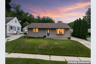1004 14th Avenue NE, Rochester, MN 55906 - Photo 1