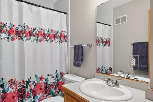 1004 14th Ave NE, Rochester, MN 55906 - Photo 20
