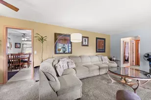 6701 Regent Ave N, Brooklyn Center, MN 55429 - Photo 6