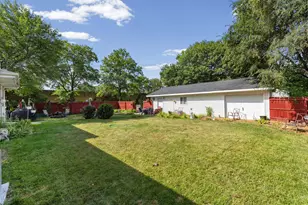6701 Regent Ave N, Brooklyn Center, MN 55429 - Photo 34