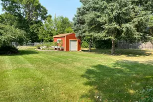 1119 Lake St, Alexandria, MN 56308 - Photo 8