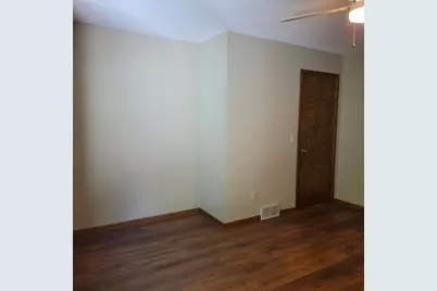28957 Linden Avenue, Lindstrom, MN 55045 - Photo 2