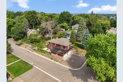 2930 Bay Street, Wayzata, MN 55391 - Photo 34