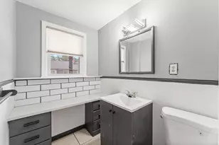 2930 Bay St, Wayzata, MN 55391 - Photo 20