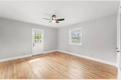 2930 Bay Street, Wayzata, MN 55391 - Photo 24