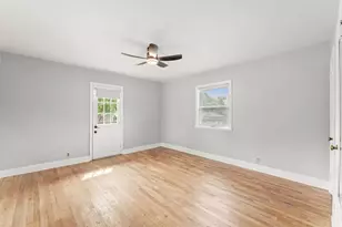 2930 Bay St, Wayzata, MN 55391 - Photo 24