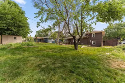 2930 Bay Street, Wayzata, MN 55391 - Photo 32