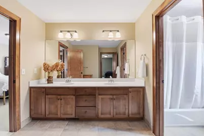 10053 Trails End Road, Chanhassen, MN 55317 - Photo 58