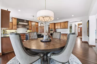 10053 Trails End Road, Chanhassen, MN 55317 - Photo 40