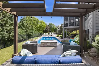 10053 Trails End Road, Chanhassen, MN 55317 - Photo 38