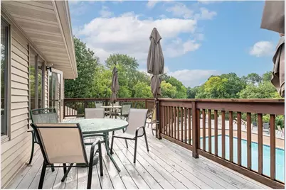 563 Sterling Street S, Maplewood, MN 55119 - Photo 30