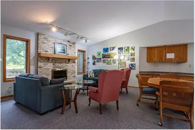 563 Sterling Street S, Maplewood, MN 55119 - Photo 32
