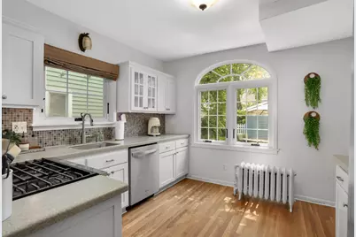 2194 Stanford Avenue, Saint Paul, MN 55105 - Photo 10