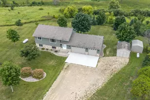 11100 Dupont Ct, Elko New Market, MN 55020 - Photo 1
