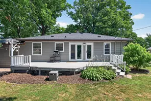 1037 Orkla Dr, Golden Valley, MN 55427 - Photo 28