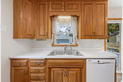 814 11th Street NW, Rochester, MN 55901 - Photo 16