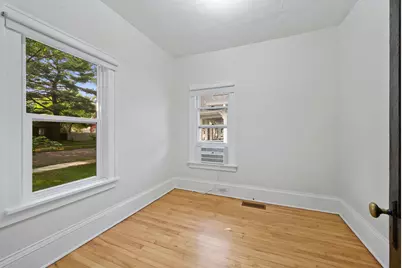 4338 James Avenue N, Minneapolis, MN 55412 - Photo 8