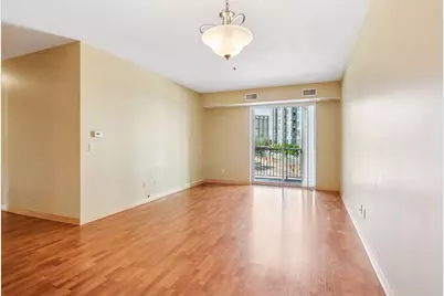 2900 University Avenue SE #208, Minneapolis, MN 55414 - Photo 6