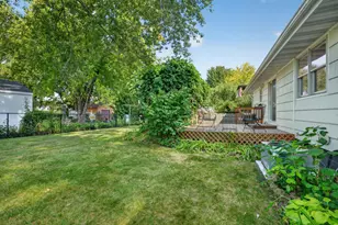 507 N Maple St, Chaska, MN 55318 - Photo 18