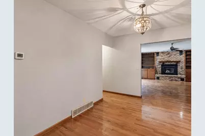 127 Higbie Avenue E, Minnesota Lake, MN 56068 - Photo 8
